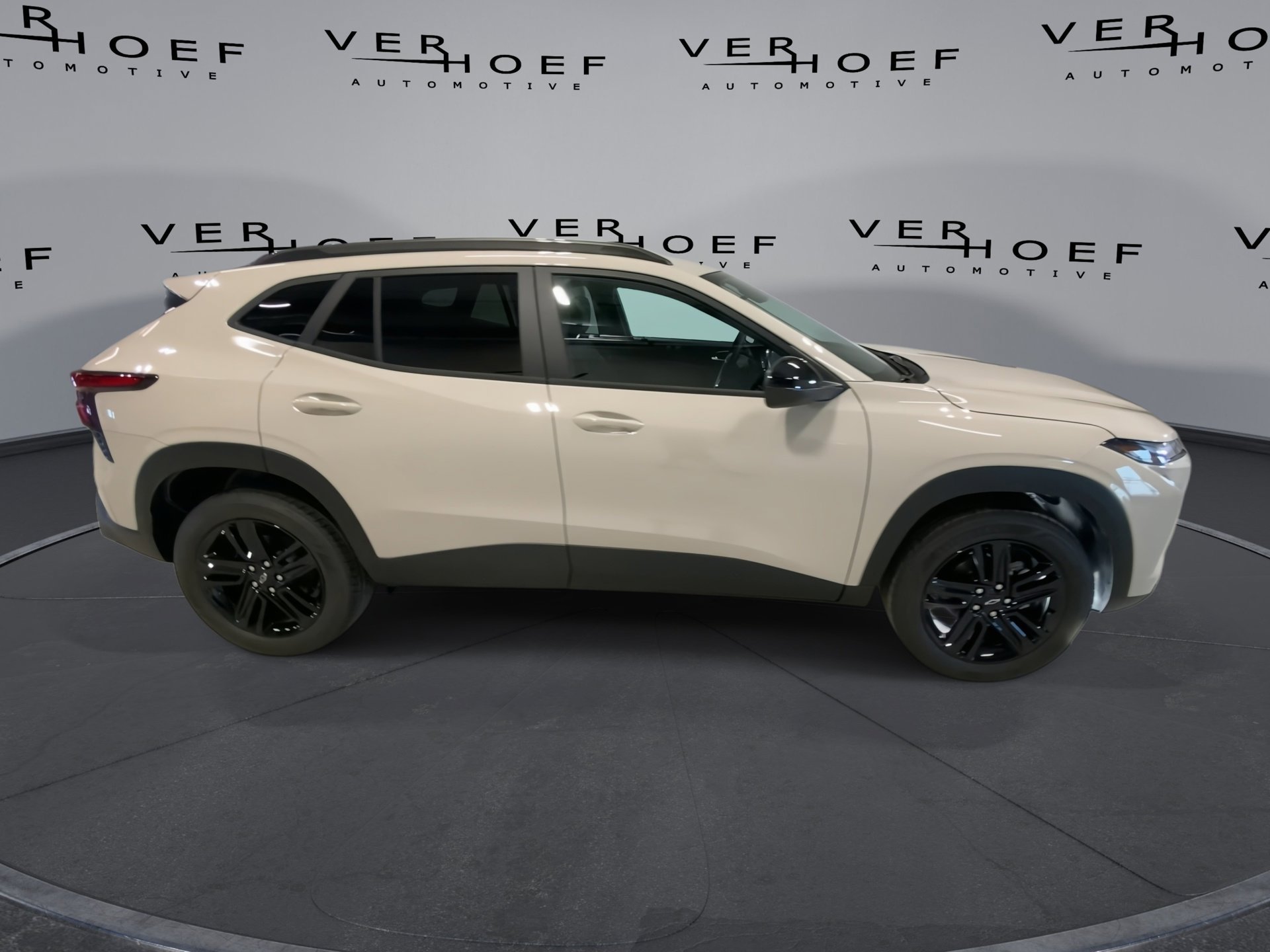 2026 Chevrolet Trax Activ - Photo 9