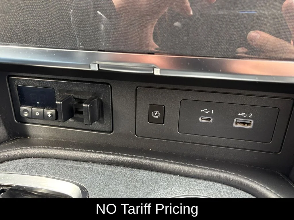 2022 Nissan Armada SV - Photo 13