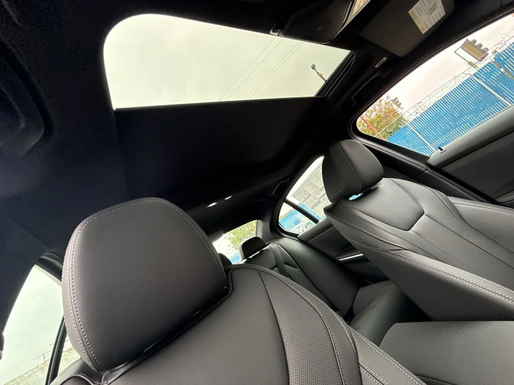 New 2026 Black BMW 330i image 14