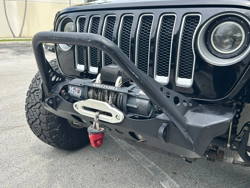 Used 2018 Black Jeep Unlimited Sahara image 30