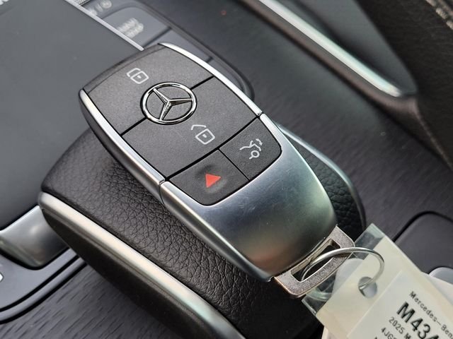 New 2025 MANUFAKTUR Alpine Grey Mercedes-Benz GLS 450 image 37