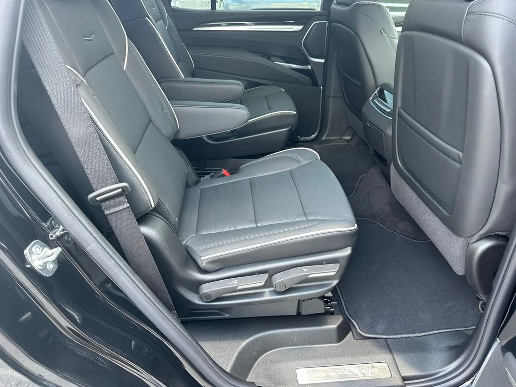 Used 2026 Black Cadillac Luxury image 15
