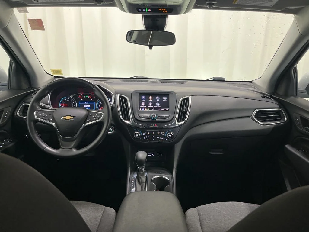Used 2022 Silver Chevrolet LT image 8