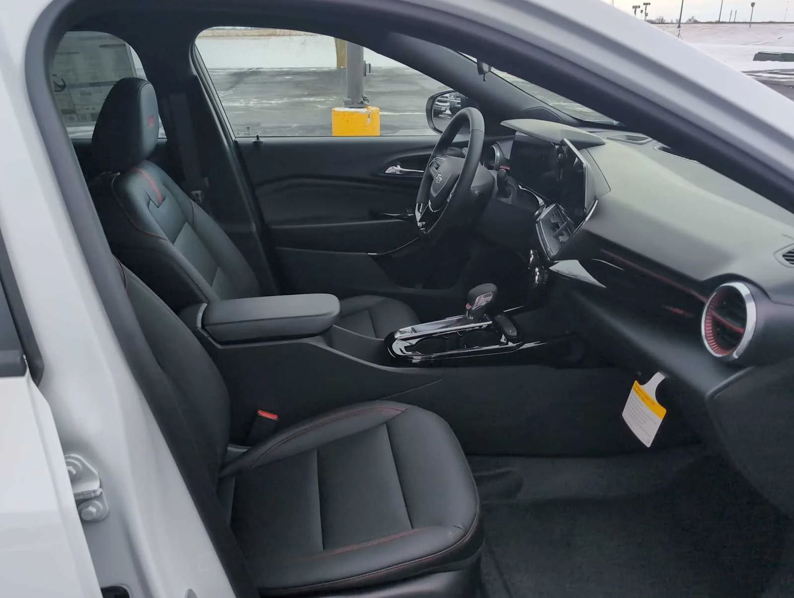 2026 Chevrolet Trax RS - Photo 26