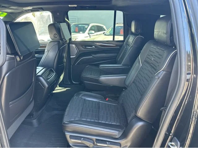 Certified Used 2023 BLACK RAVEN Cadillac 4WD Sport Platinum image 14