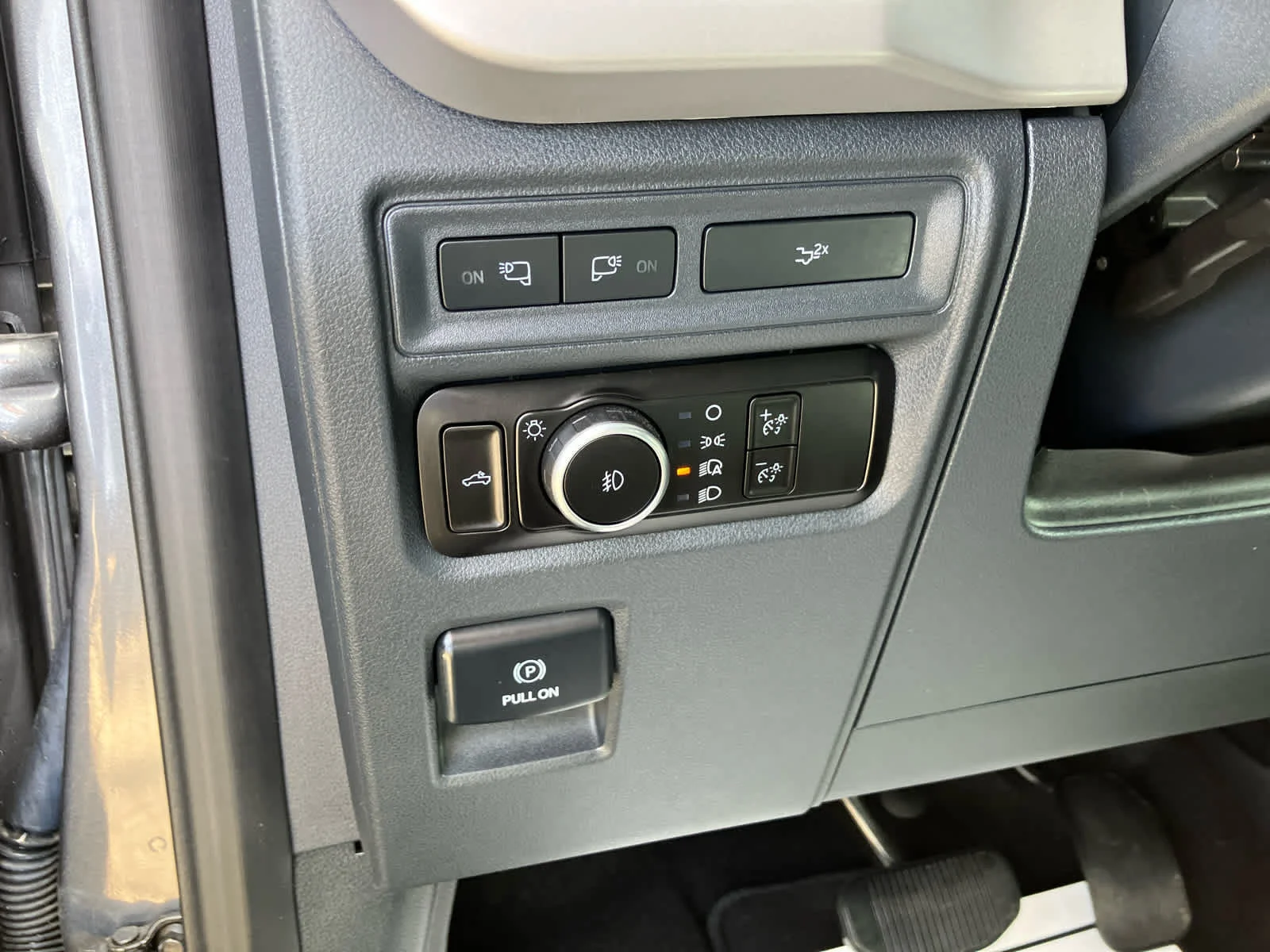 2023 Ford F-150 XLT - Photo 9