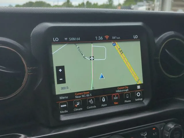 Used 2021 White Jeep High Altitude image 36