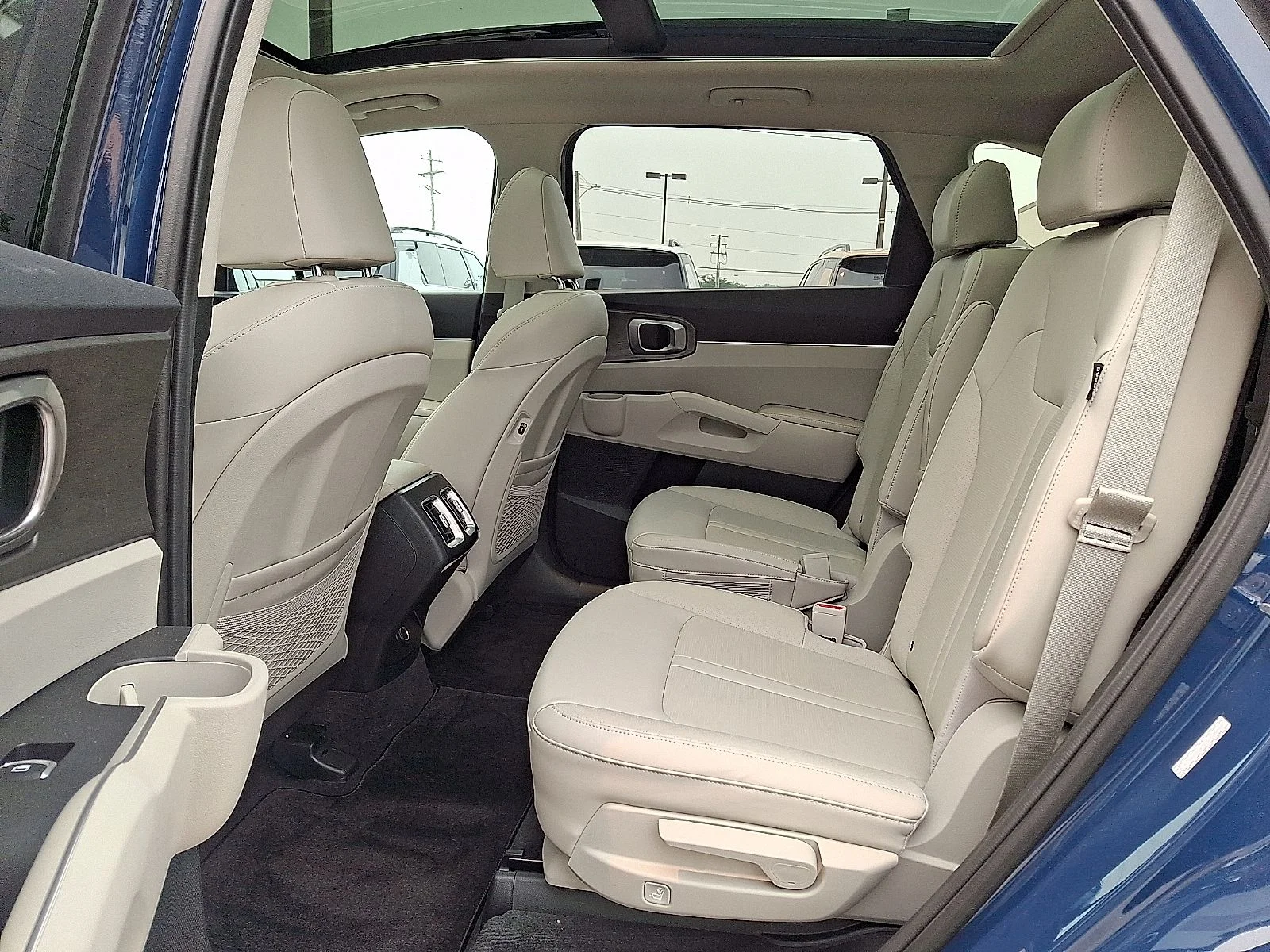 Certified Used 2025 Black Kia X-Line EX image 10