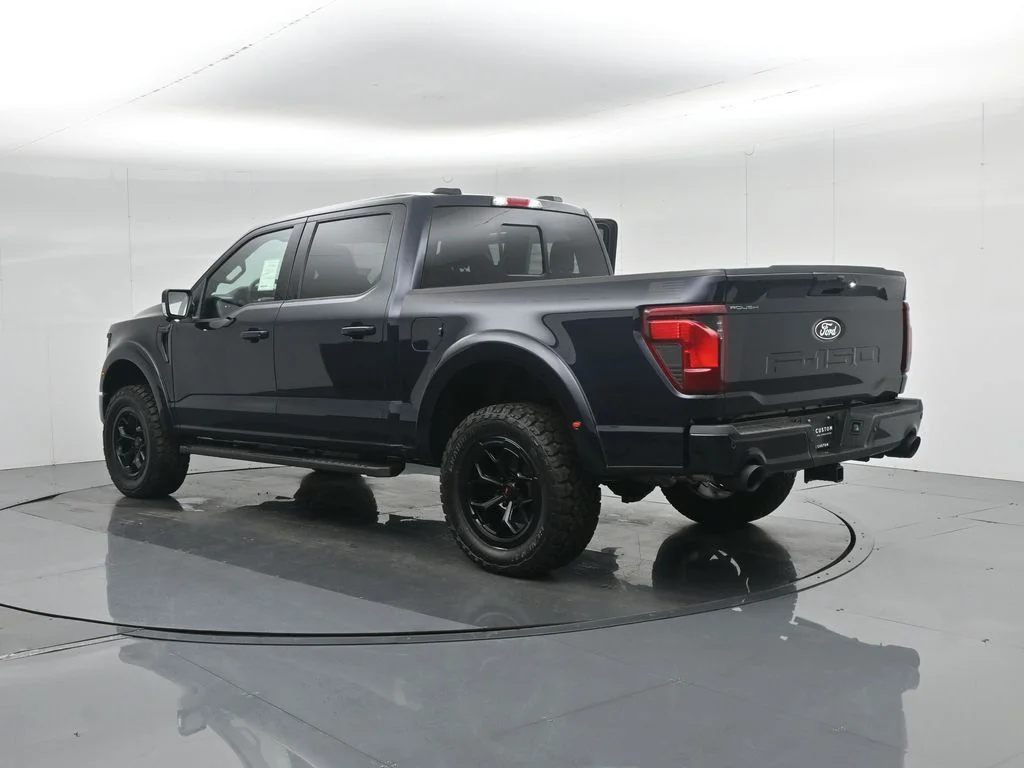 New 2025 Antimatter Blue Metallic Ford XLT image 38