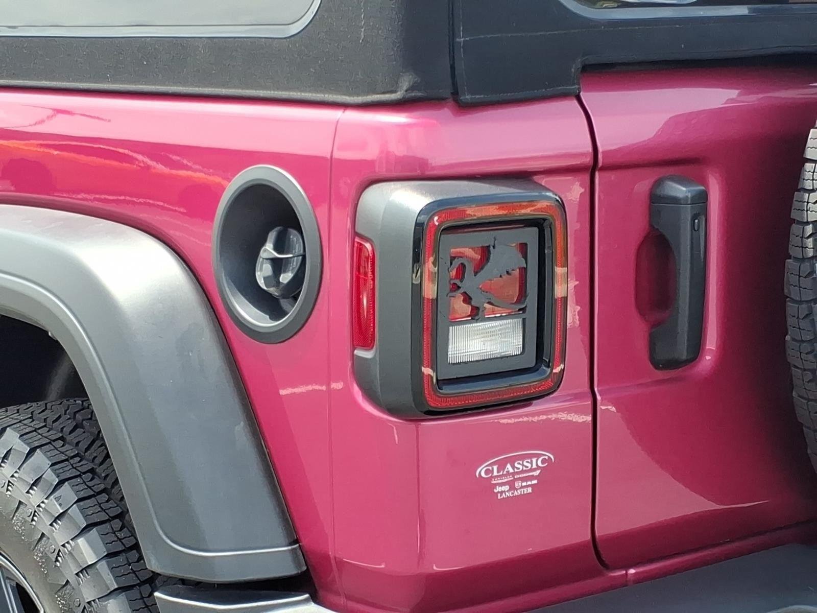 Used 2022 Limited Edition Tuscadero Pearlcoat Jeep Unlimited Sport S image 16
