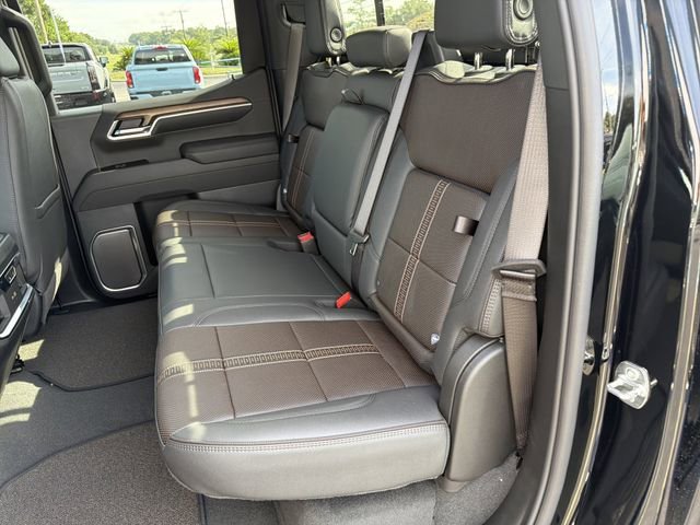 2026 Chevrolet Silverado 1500 High Country - Photo 17