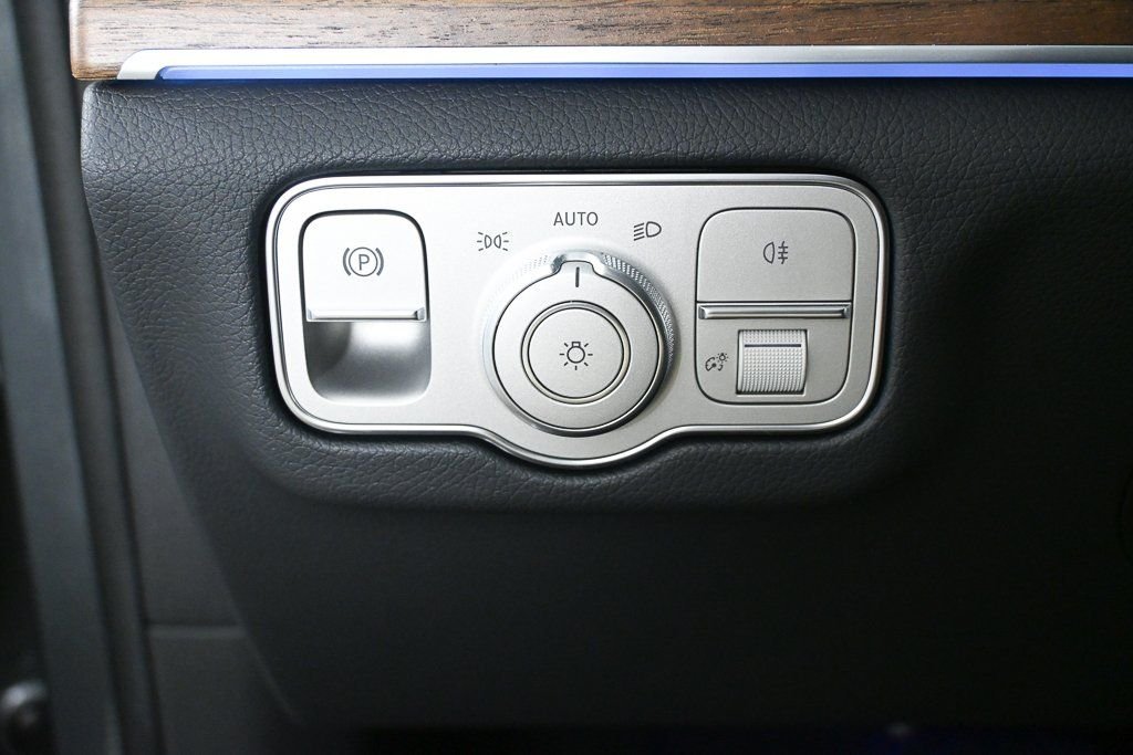 2025 Mercedes-Benz GLE GLE350 - Photo 9