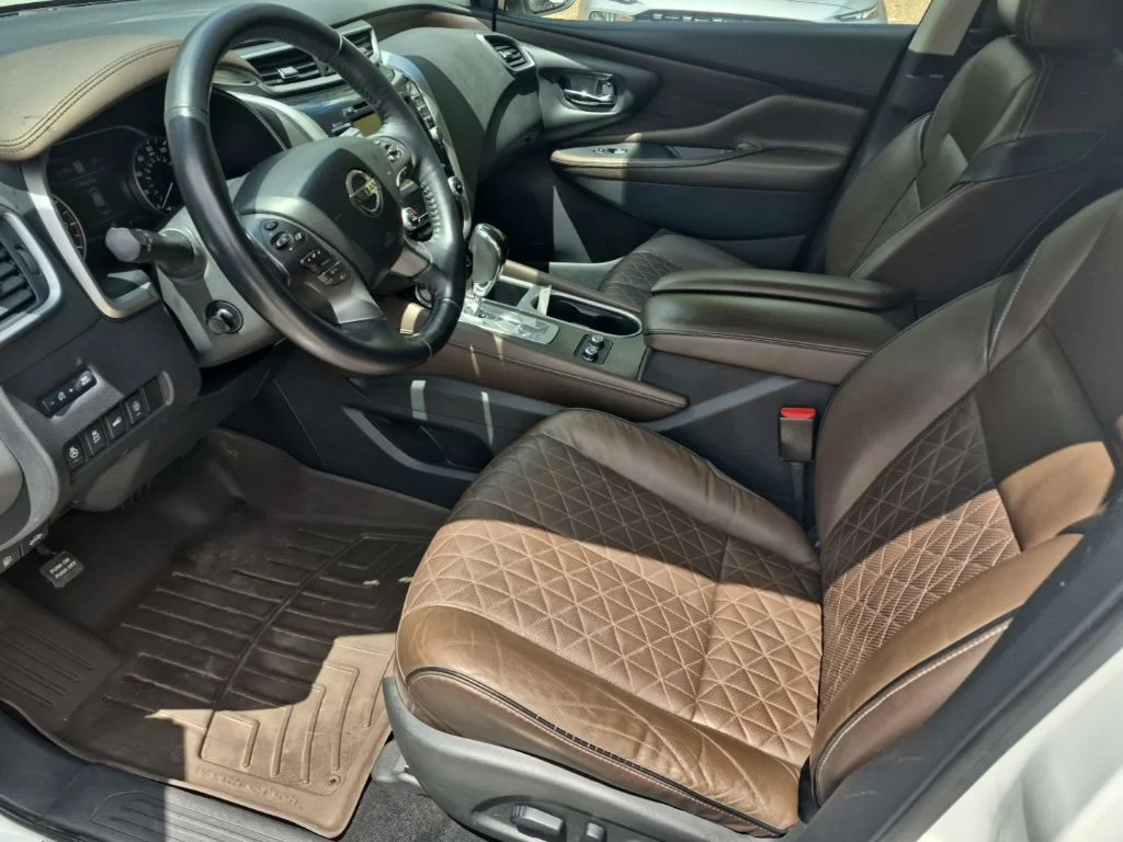 Used 2020 White Nissan Platinum image 16