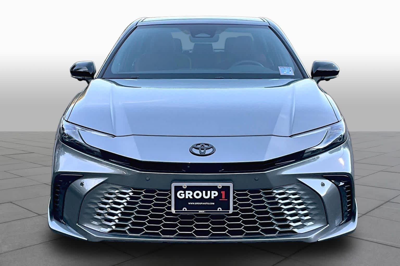 Used 2025 Heavy Metal/Midnight Black Metallic Toyota XSE image 4