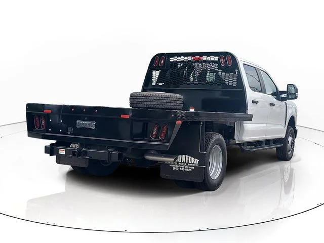 New 2026 Oxford White Ford XL image 5