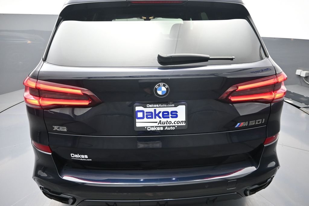 Used 2022 Carbon Black Metallic BMW M50i image 34
