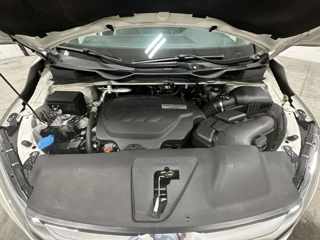 Certified Used 2019 White Diamond Pearl Honda Elite image 20