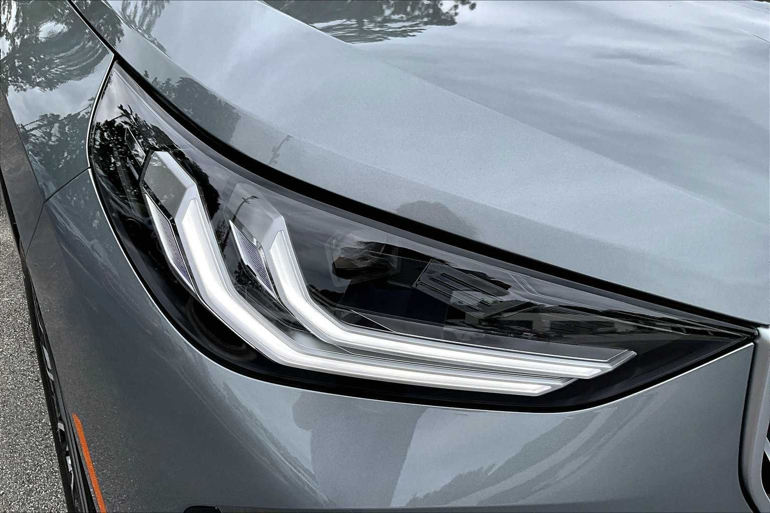 New 2026 Skyscraper Grey Metallic BMW 30 xDrive image 13