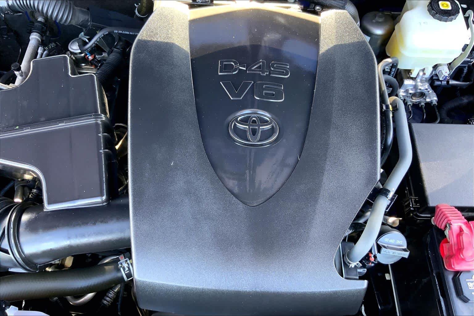 Used 2022 Blue Crush Metallic Toyota TRD Off Road image 32