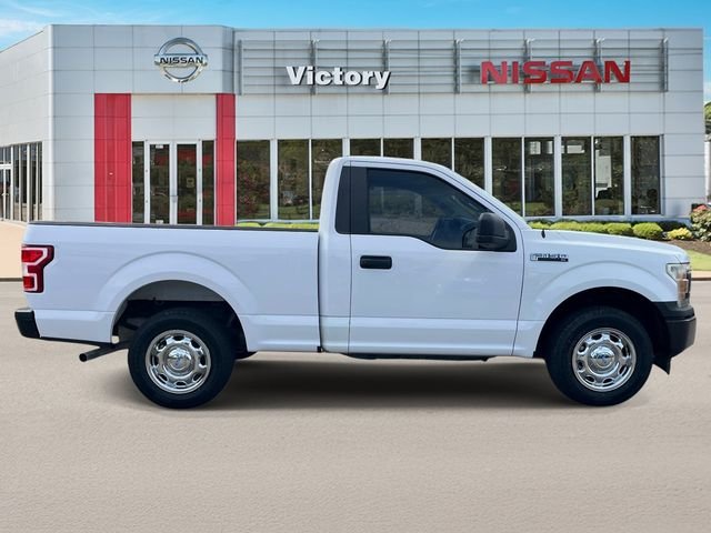 Used 2019 White Ford XL image 2