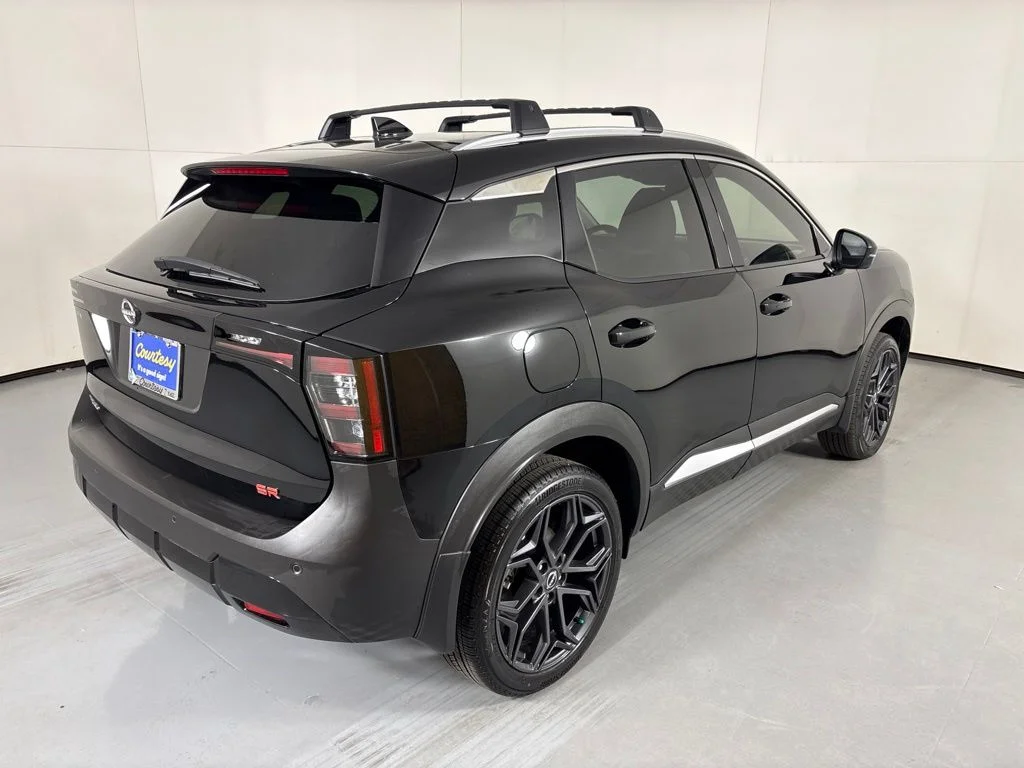 Used 2025 Black Nissan SR image 8