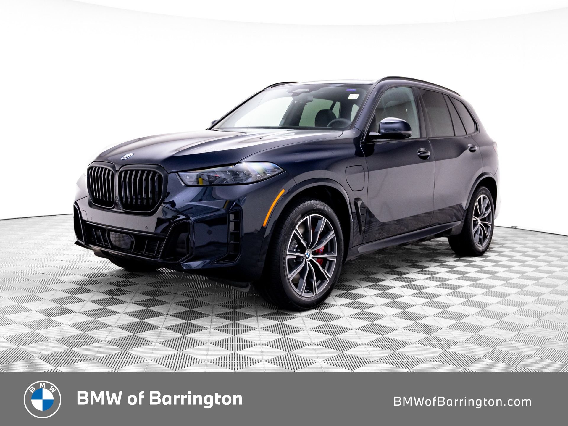 New 2026 Carbon Black Metallic BMW xDrive50e image 1