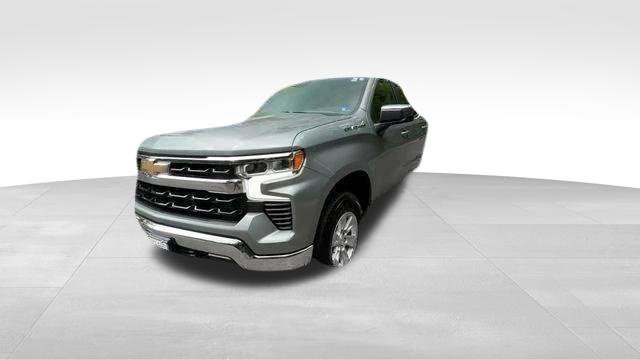 Used 2026 Gray Chevrolet LT image 2