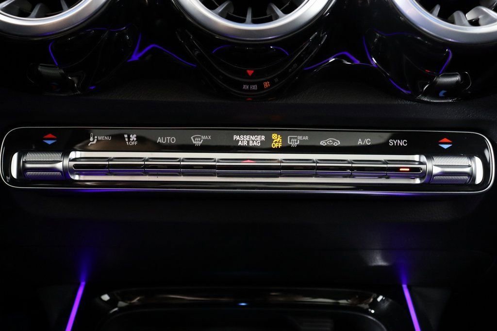 2025 Mercedes-Benz GLB Base - Photo 46