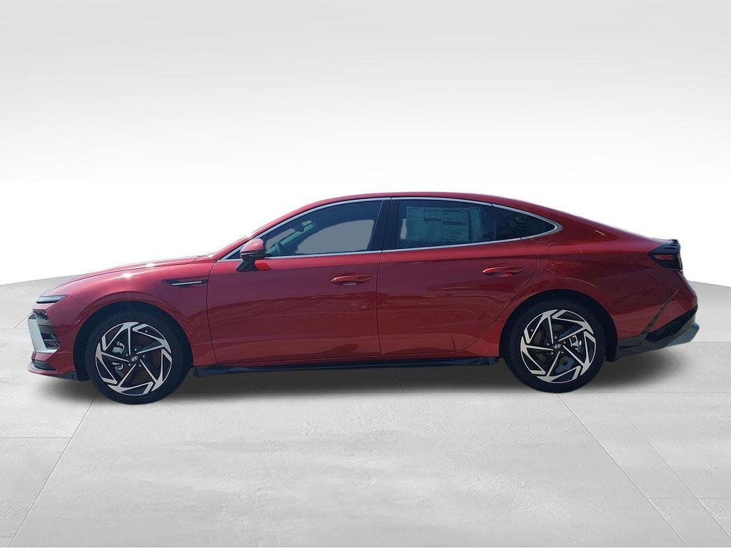 2026 Hyundai Sonata SEL - Photo 2