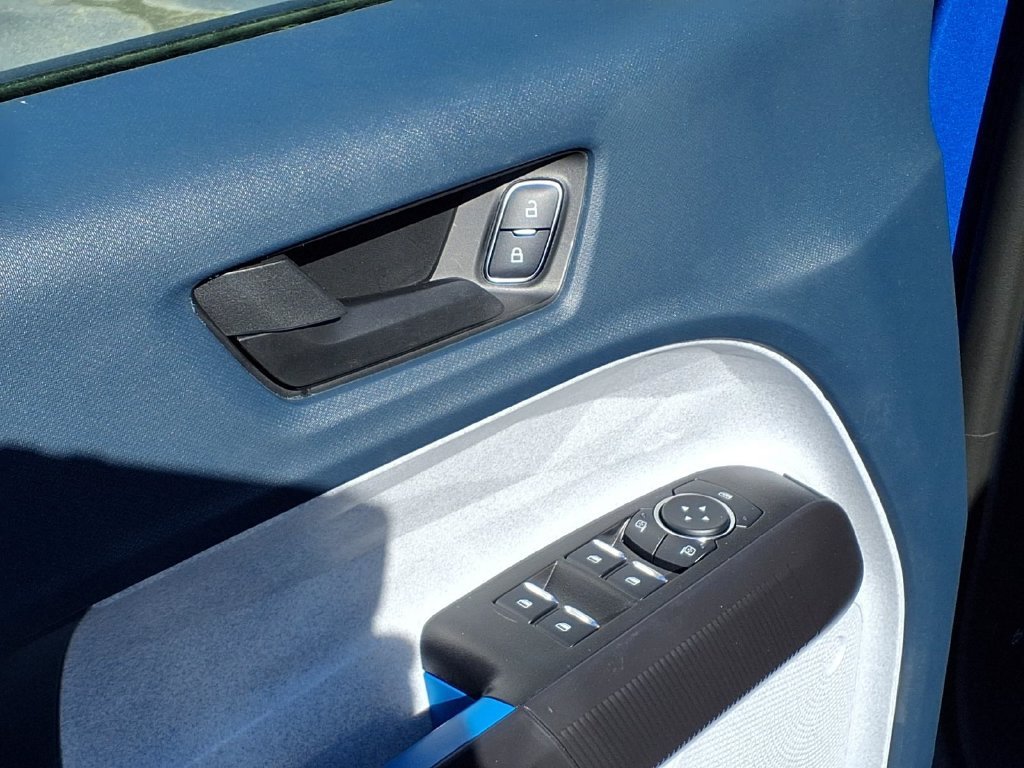 New 2026 Blue Ford XLT image 11