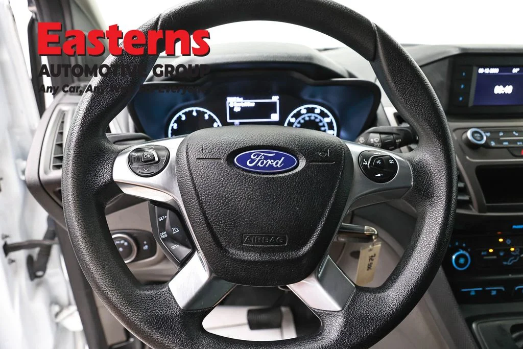 Used 2022 White Ford XL image 10