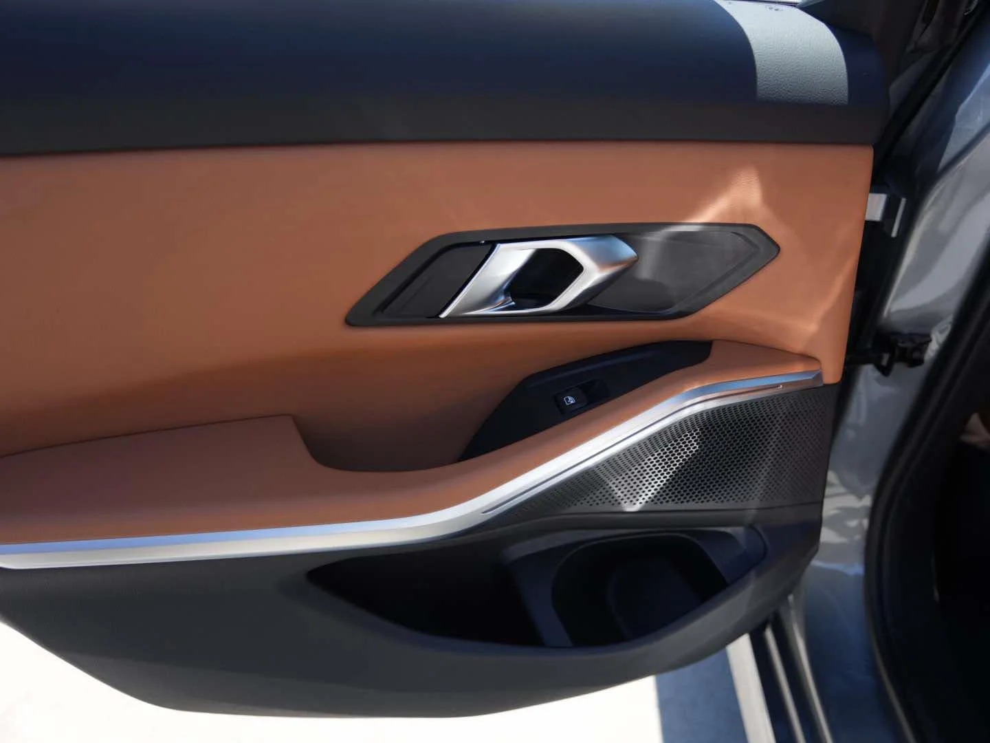 New 2026 Skyscraper Grey Metallic BMW 330i image 8