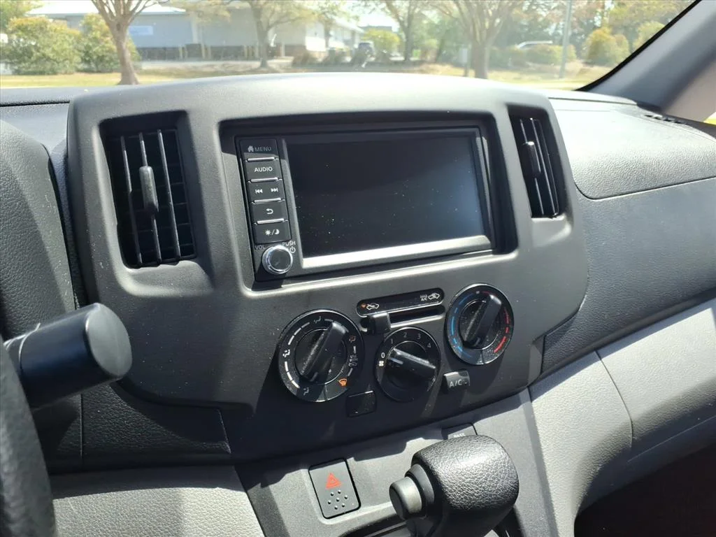 2020 Nissan NV200 S - Photo 15