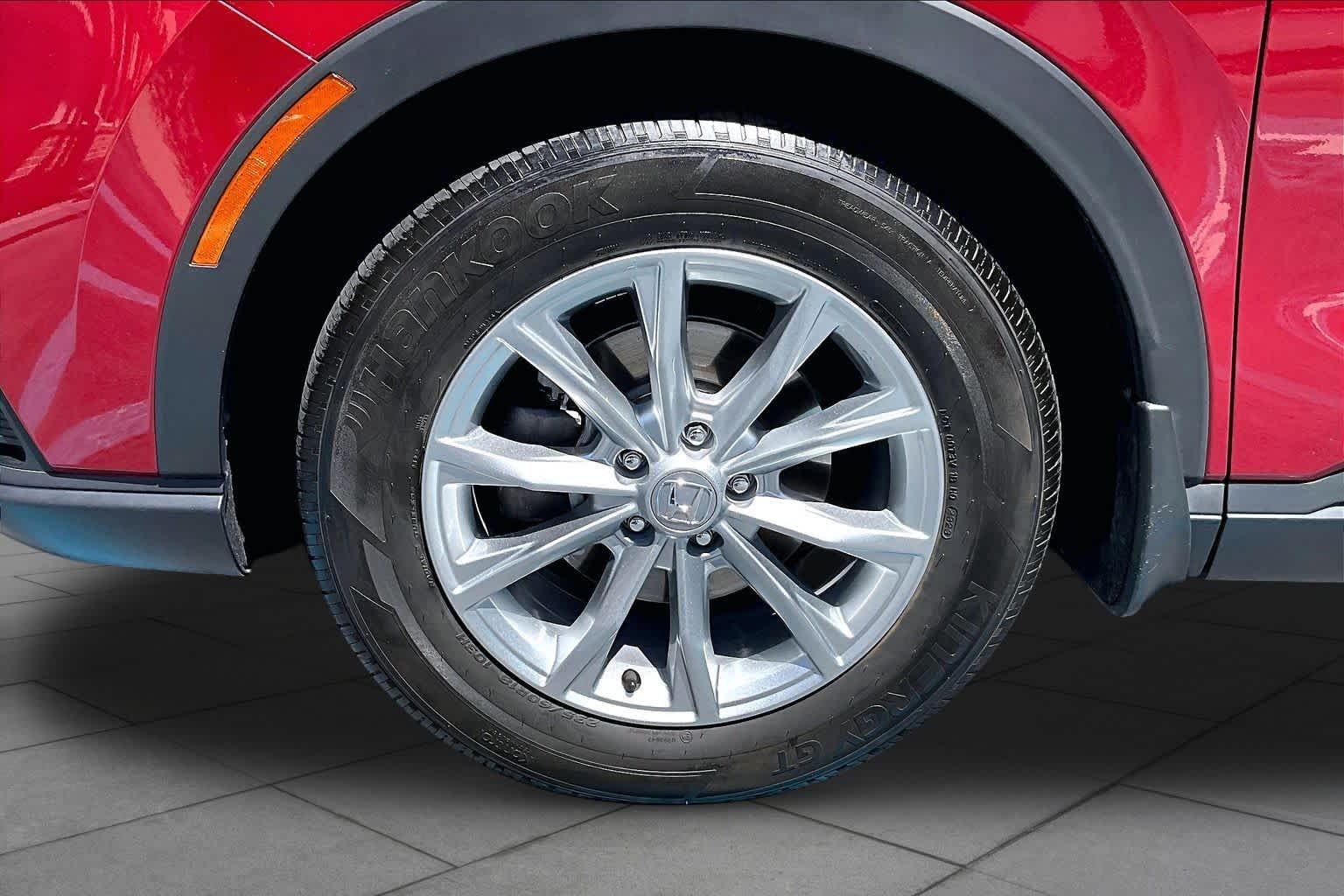 Used 2024 Radiant Red Metallic Honda EX-L image 11