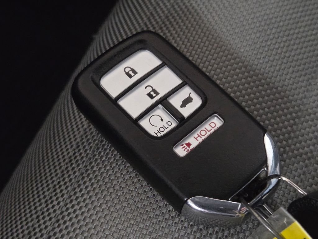 Used 2020  Honda EX image 37