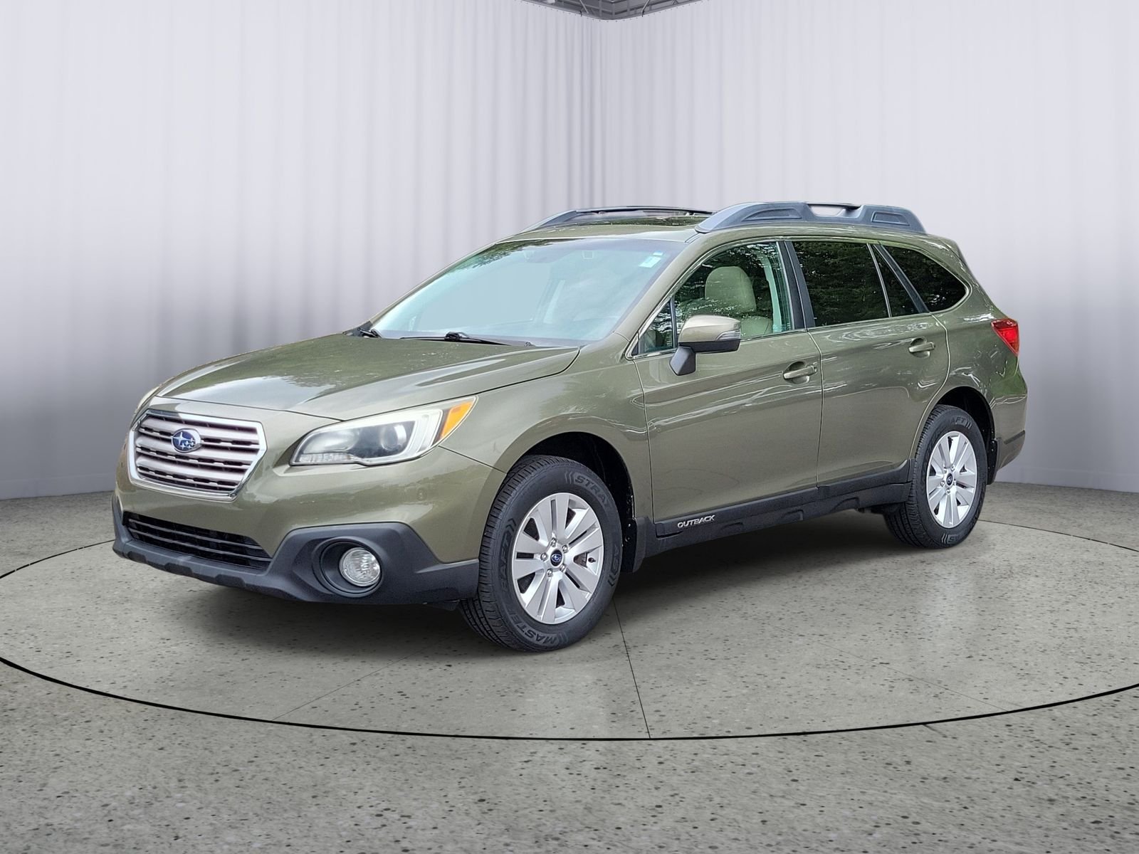 Used 2015 Green Subaru 2.5i Premium image 5