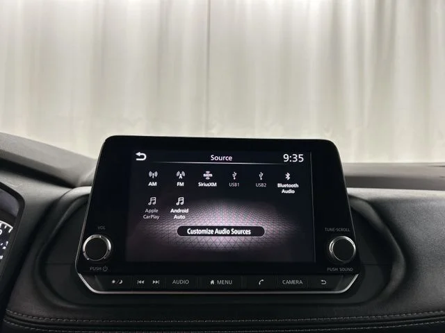 Used 2021 Gray Nissan SV image 9