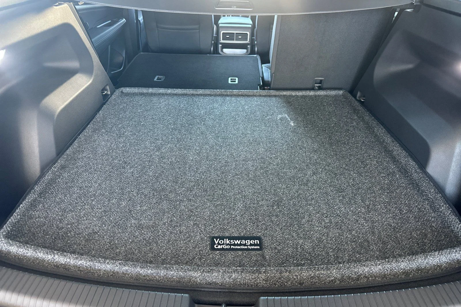 New 2026 Gray Volkswagen 2.0T SE w/Technology image 14