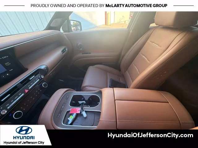 Used 2026 Black Hyundai Calligraphy image 24