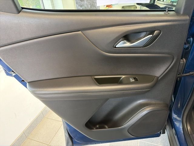 Used 2022 Blue Glow Metallic Chevrolet LT image 16