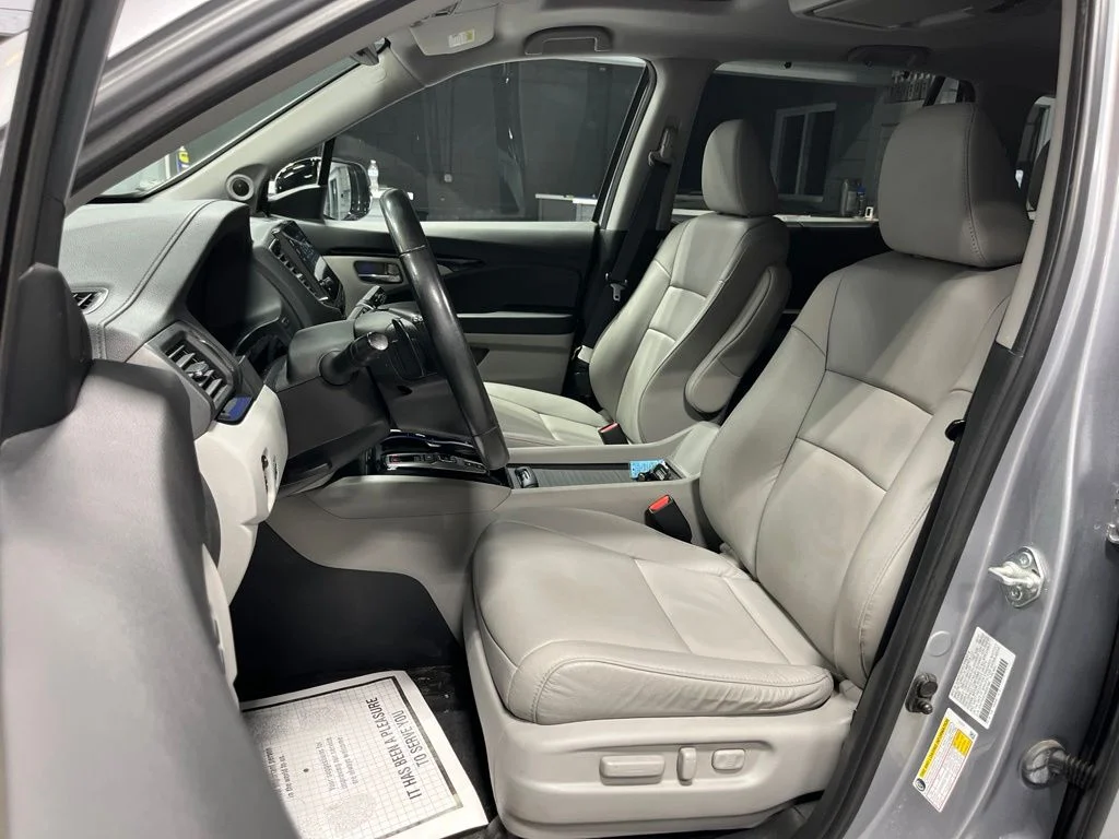 2021 Honda Pilot Touring - Photo 12