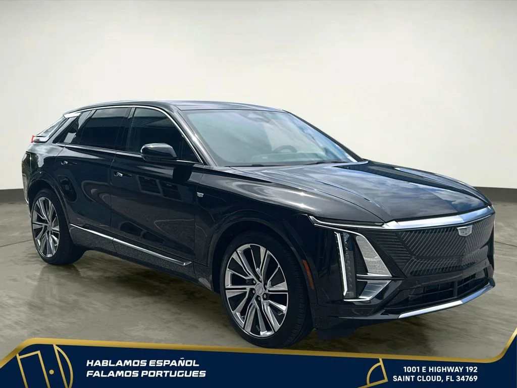 Used 2025 Stellar Black Metallic Cadillac Luxury 3 image 8