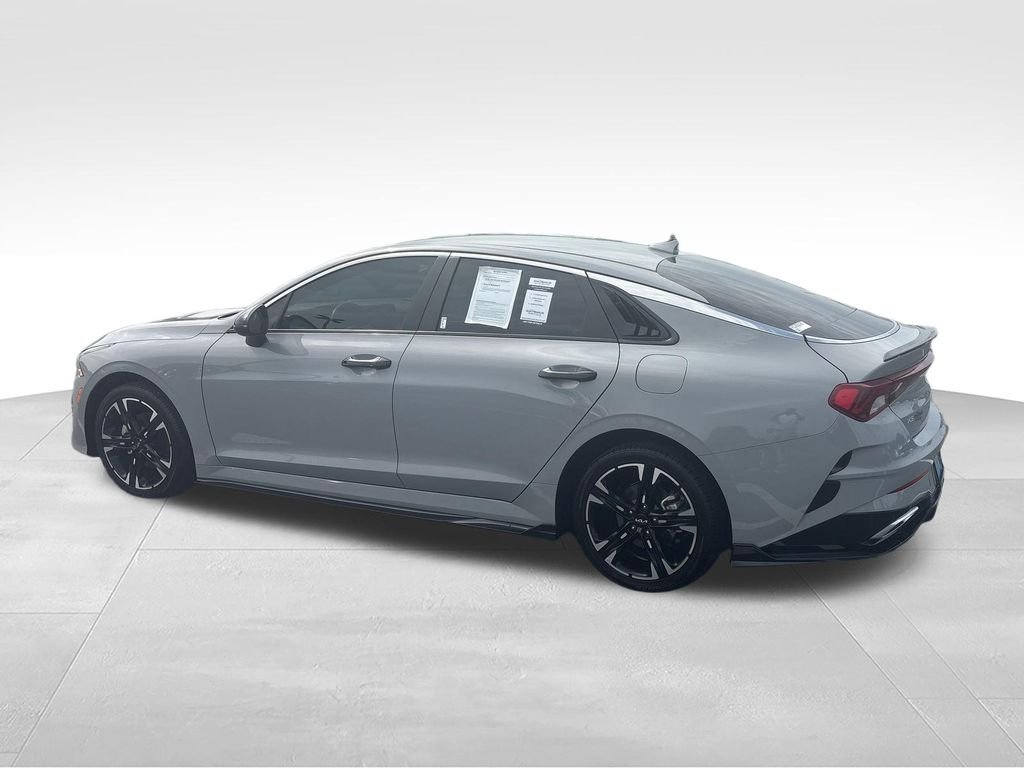 Used 2024 Gray Kia GT-Line image 3