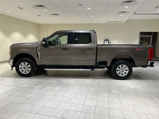 Used 2023 Gray Ford XLT image 2