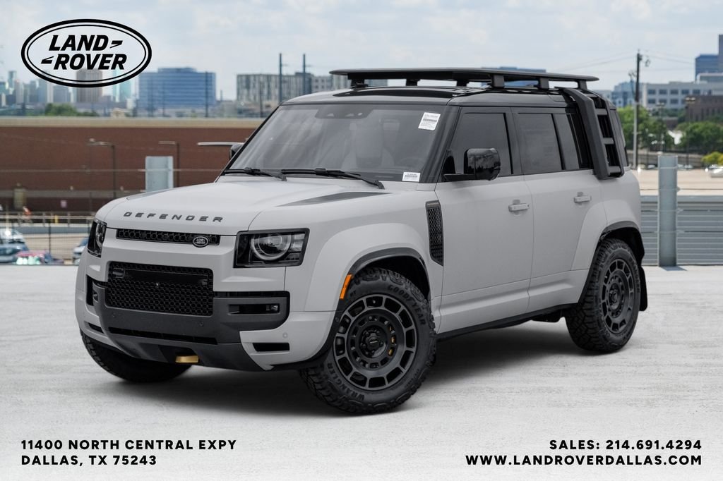New 2026 Borasco Grey Metallic Land Rover OCTA image 1