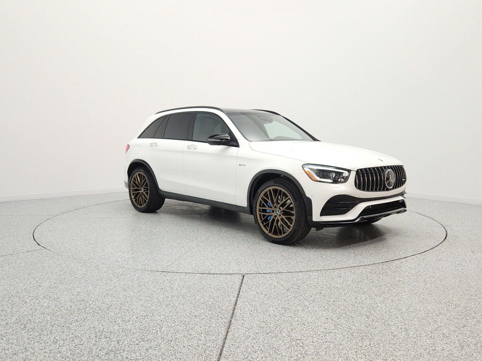 Used 2022 Polar White Mercedes-Benz AMG® GLC 43 4MATIC SUV image 3