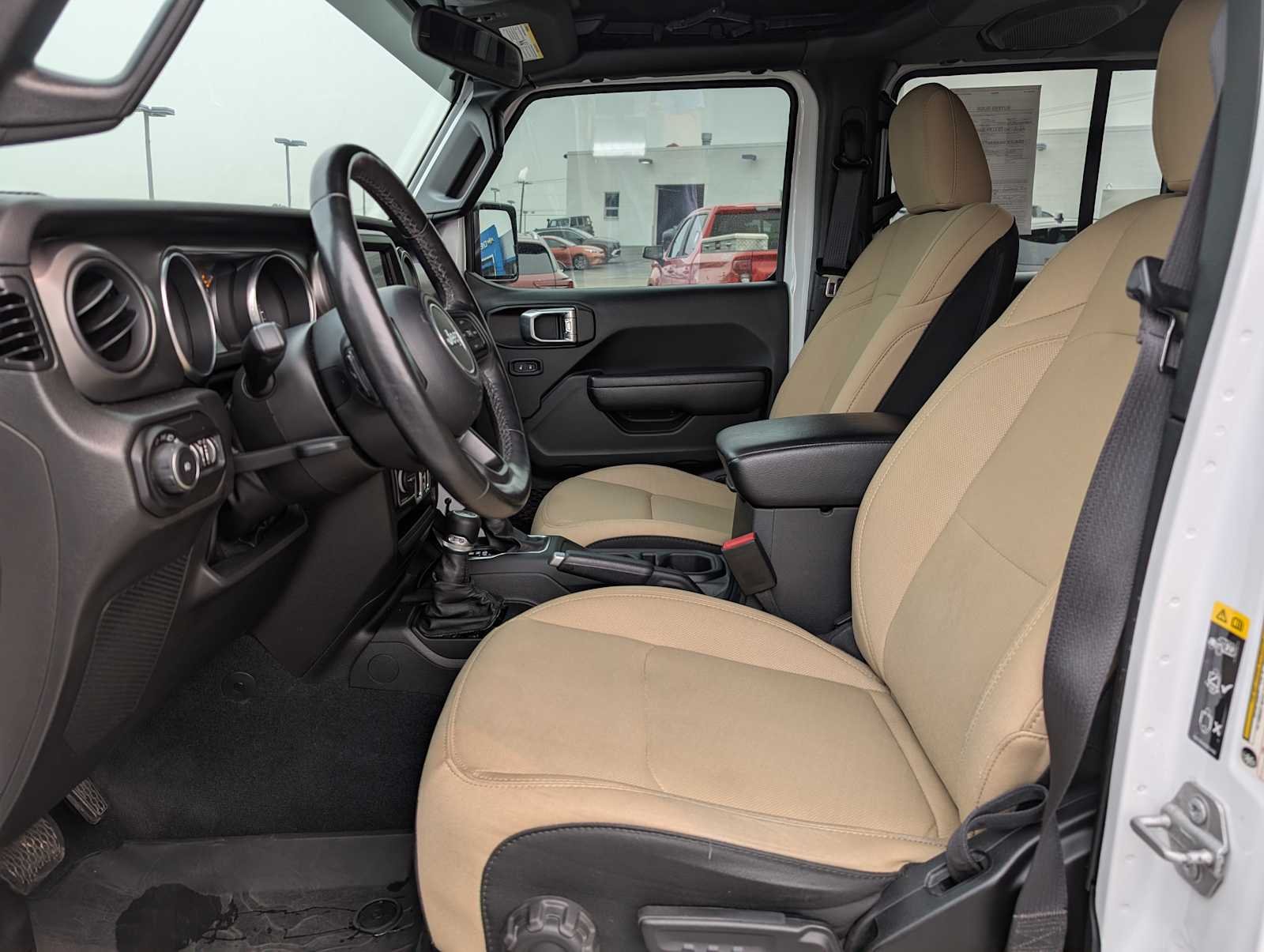 Used 2022 Bright White Clearcoat Jeep Unlimited Willys image 4