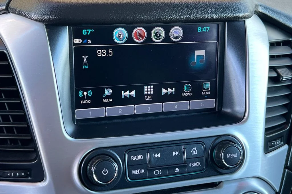 Used 2019 Black GMC SLT image 22