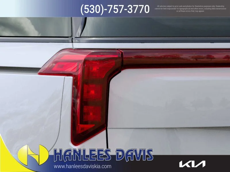 Used 2025 White Kia SX image 11