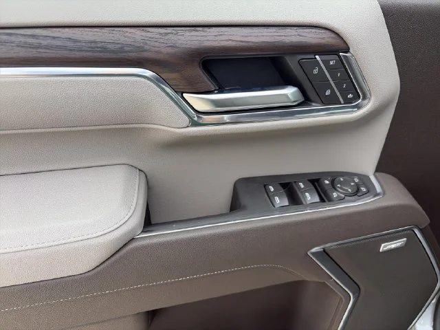 New 2026 Silver GMC SLT image 15